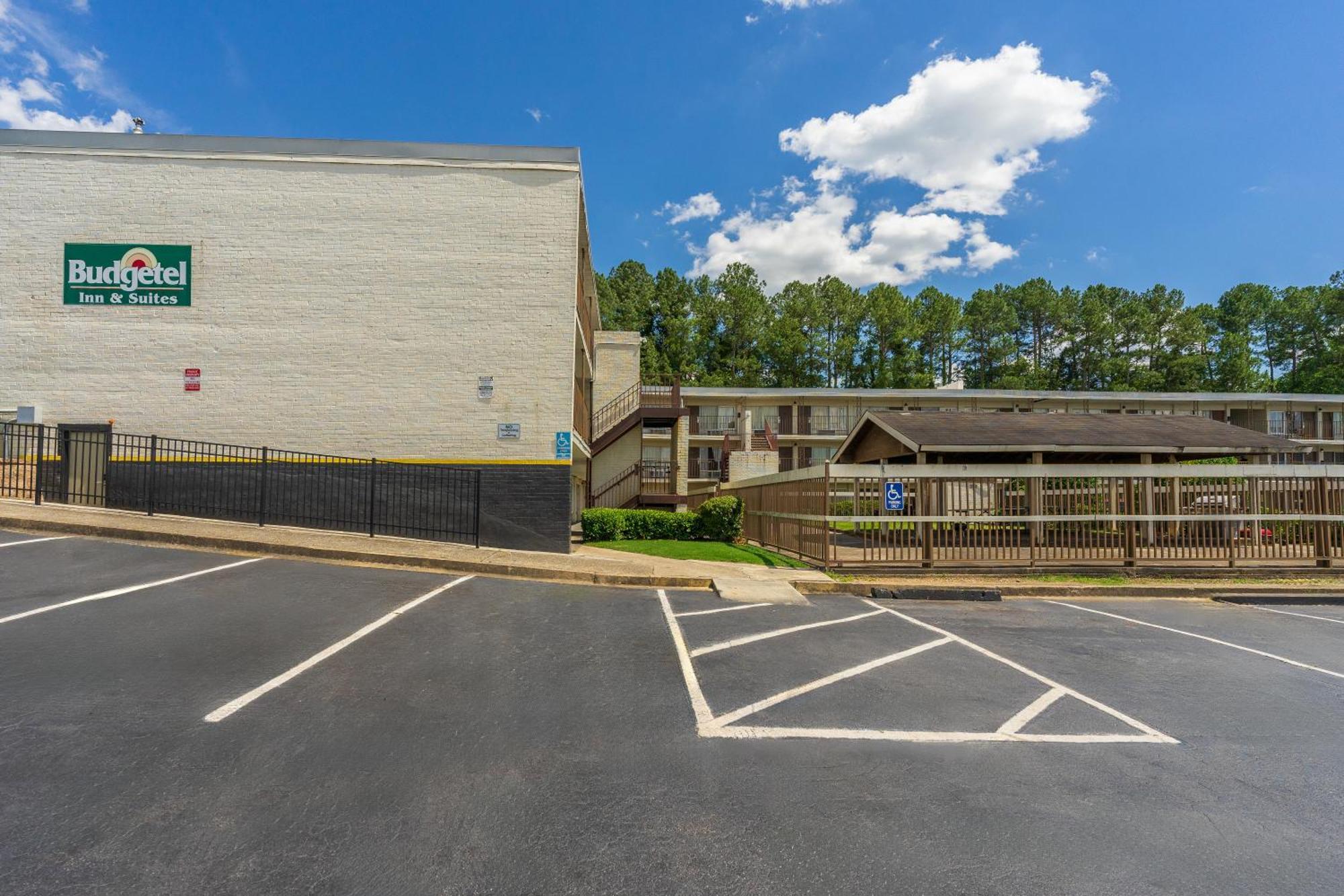 Budgetel Inn And Suites Atlanta Buitenkant foto