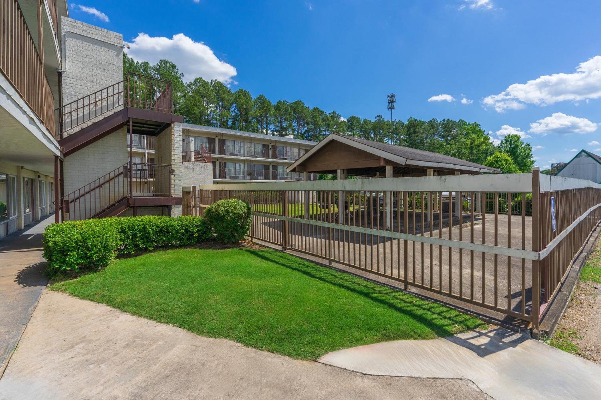 Budgetel Inn And Suites Atlanta Buitenkant foto